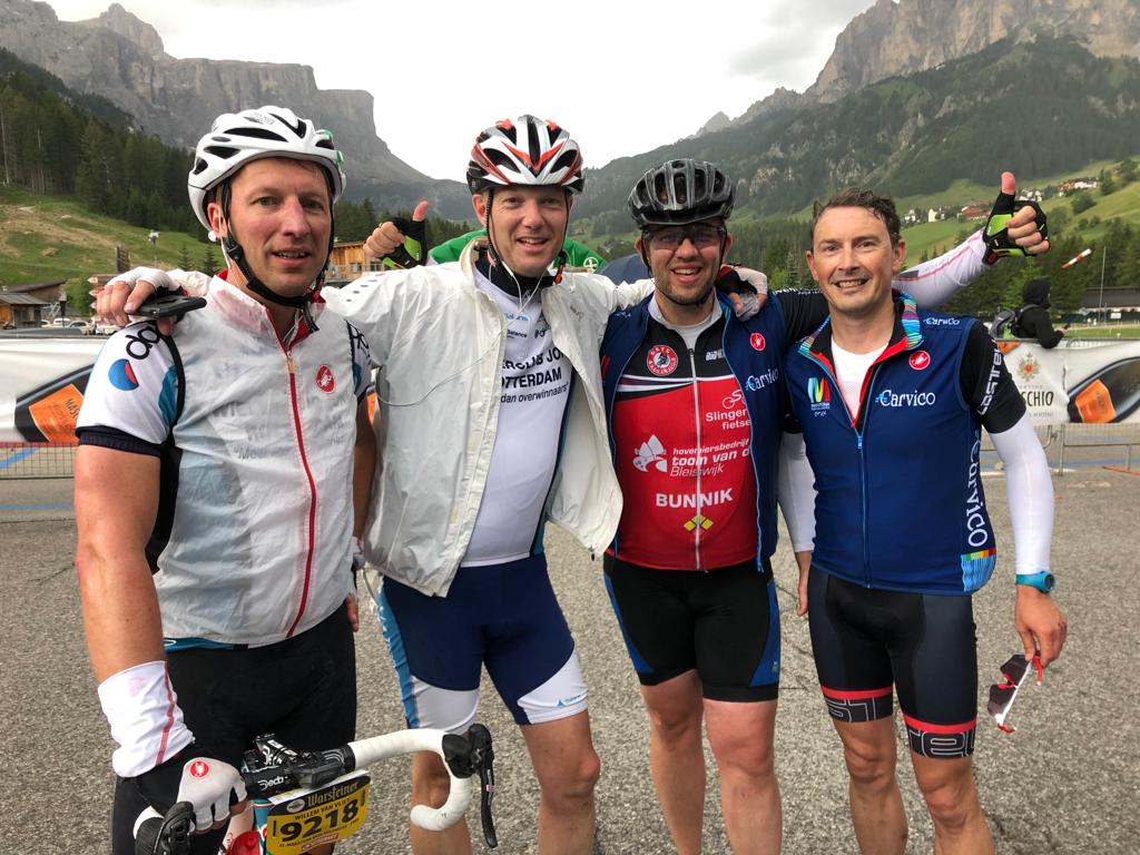 Wielrennen in de Dolomieten